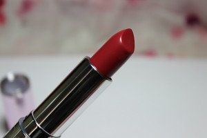 DOLL 10 Up Close And Flawless Lipstick1