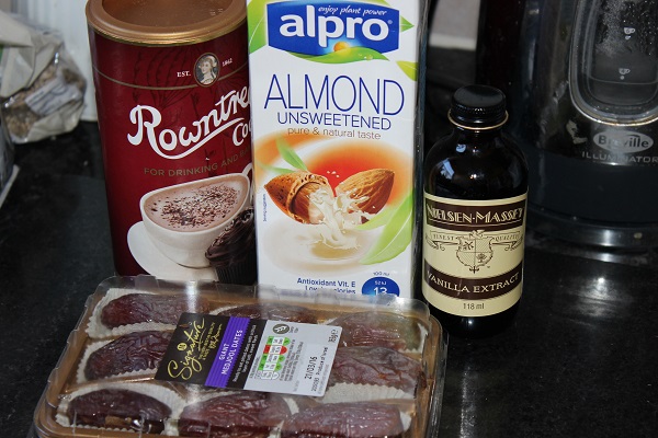 Almond Date Hot Chocolate Ingredients1
