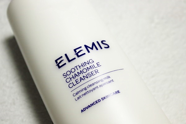 Elemis Sensitive Skincare Collection Cleanser1